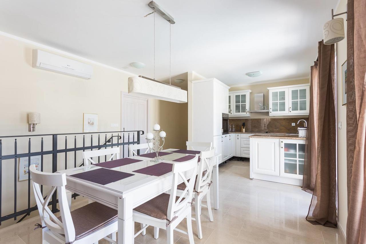 Villa Elena Sevid Dış mekan fotoğraf